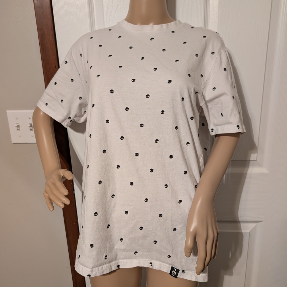 Free Planet Men's White Shirt with Black Skull Pattern